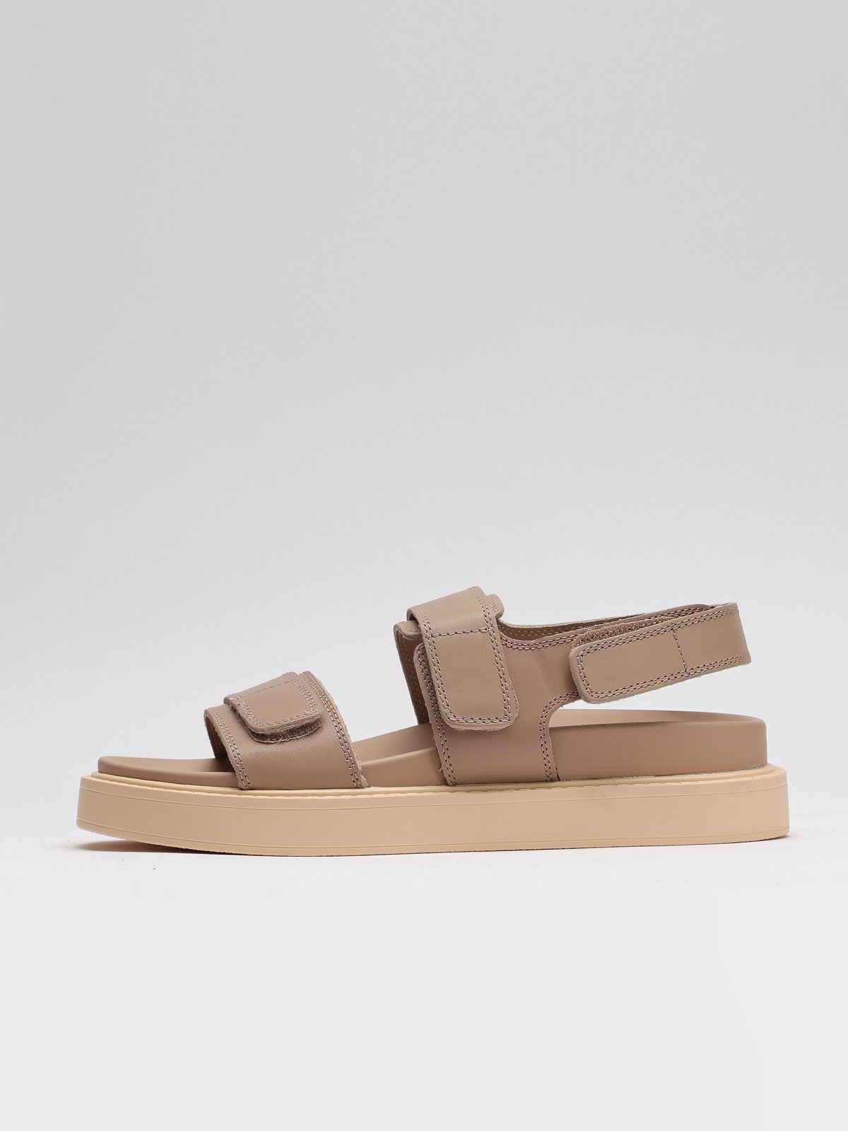 Women's leather sandals
